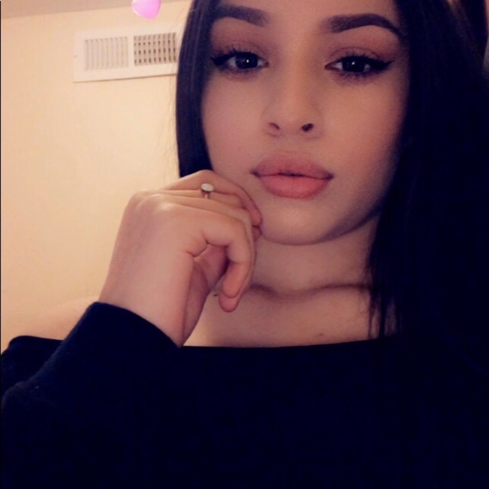 Meet your Posher, Jailene